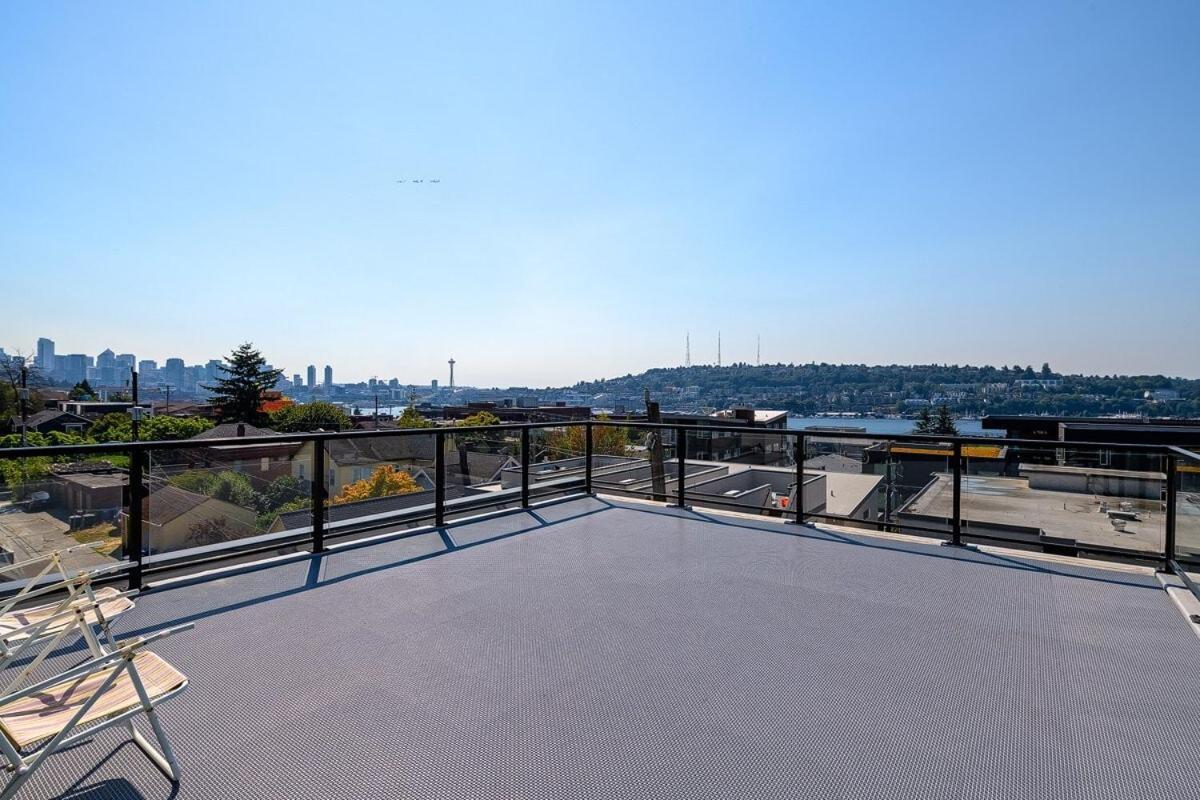 Seattle Urban Village - Vashon1 - Roof Top View Deck 外观 照片